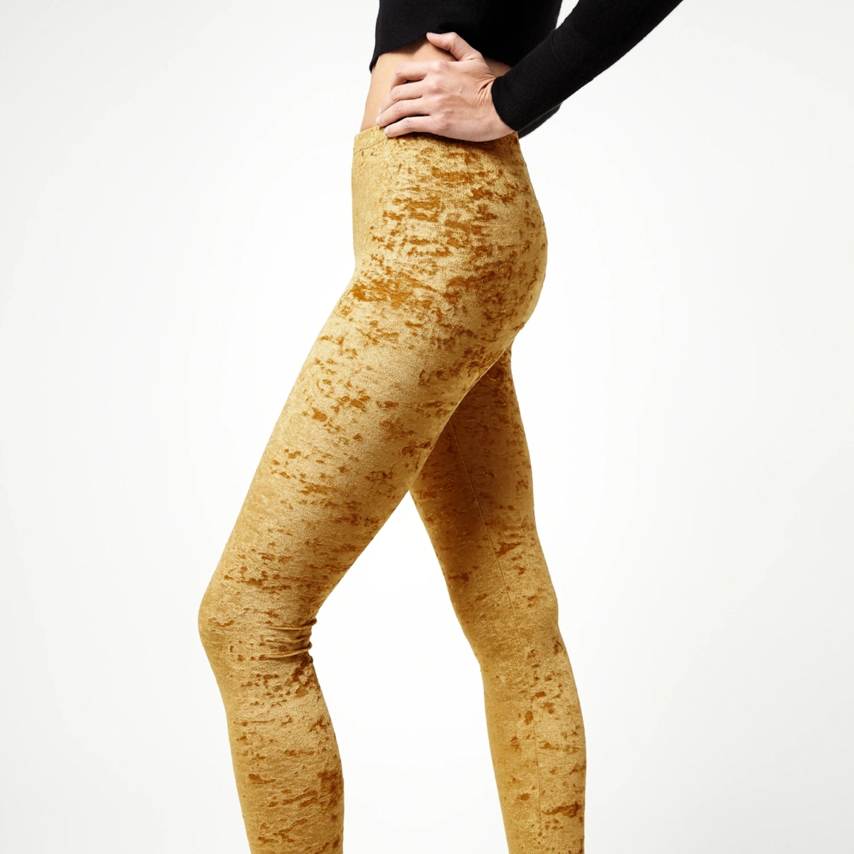 Legging Velours Frappé Or Métaphore Profil – Legging Velours Femme Coupe Classique Élégante