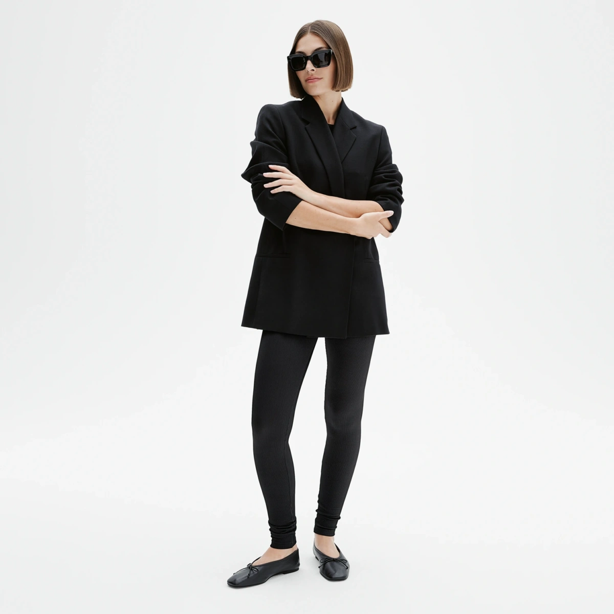 Tenue mode femme avec legging effet côtelé noir new black