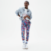 Legging Imprimé Kiss Kiss - Coupe Classique Look mode femme avec legging satiné imprimé Kiss Kiss et veste en jean