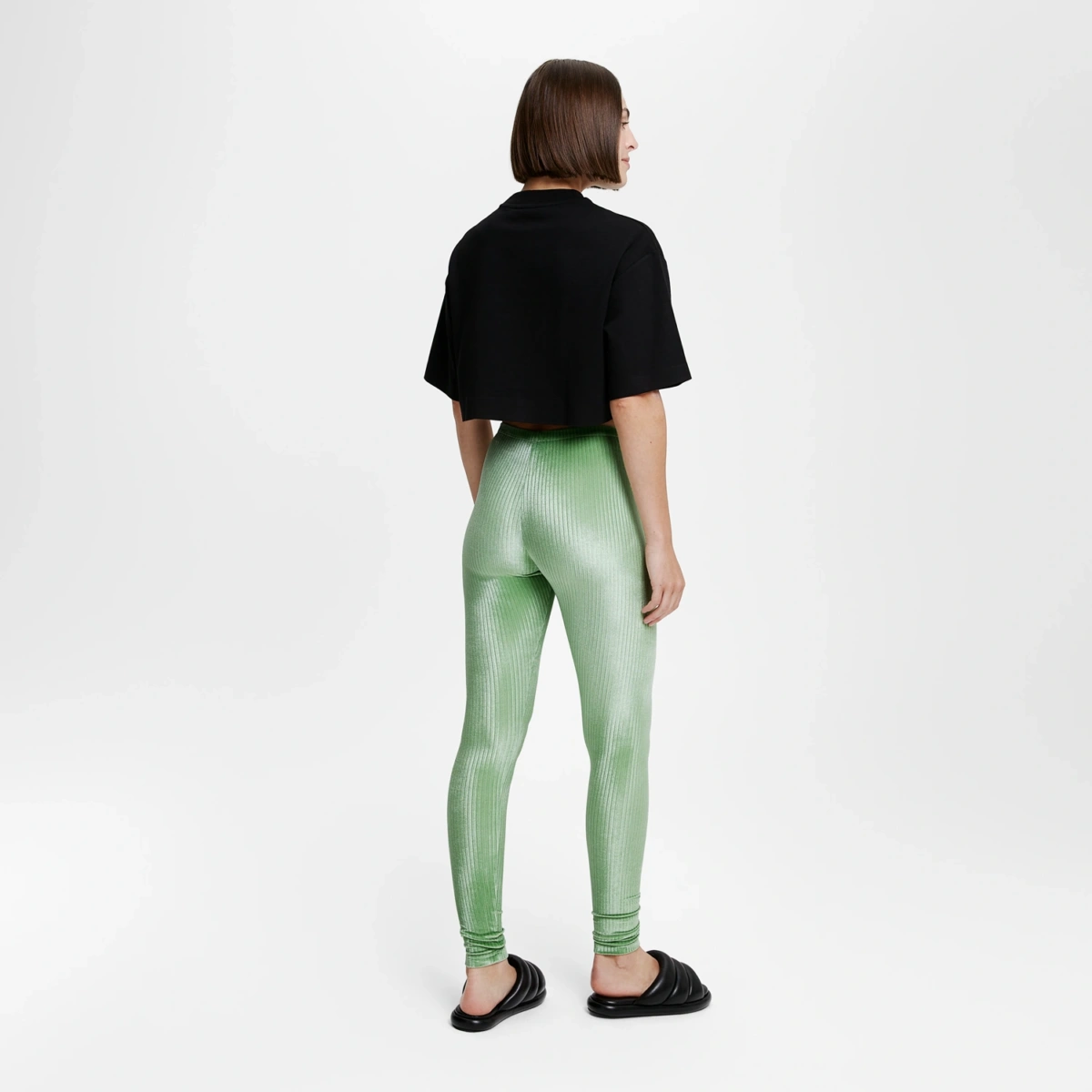 Legging velours côtelé vert amande, vue dos